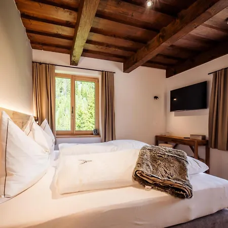 Nockalmhof 1 Apartman *